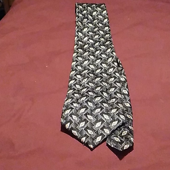 Necktie - Picture 4 of 8